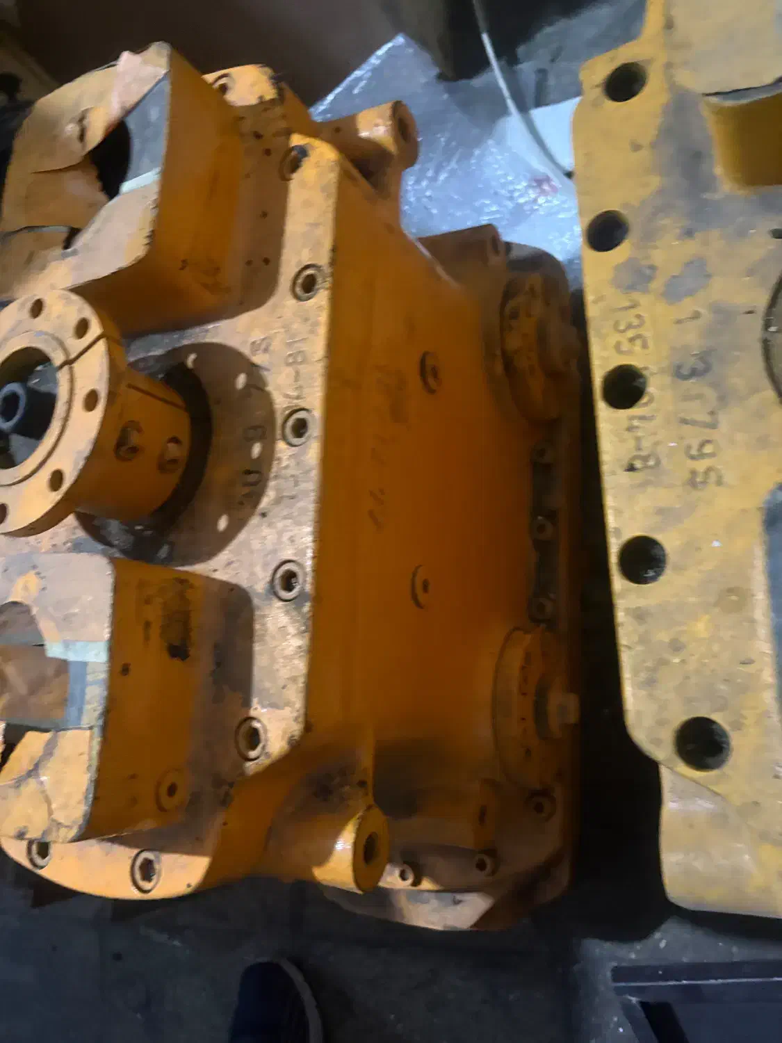 تعمیرات انواع پیتیو و انواع پمپ های هیدرولیک|ماشین‌آلات صنعتی|اسلام‌شهر, شهرک امام حسین (میان آباد)|دیوار