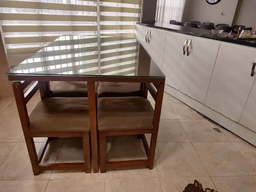 ناهارخوری ۶ نفره کم جا|میز و صندلی غذاخوری|محلات, |دیوار