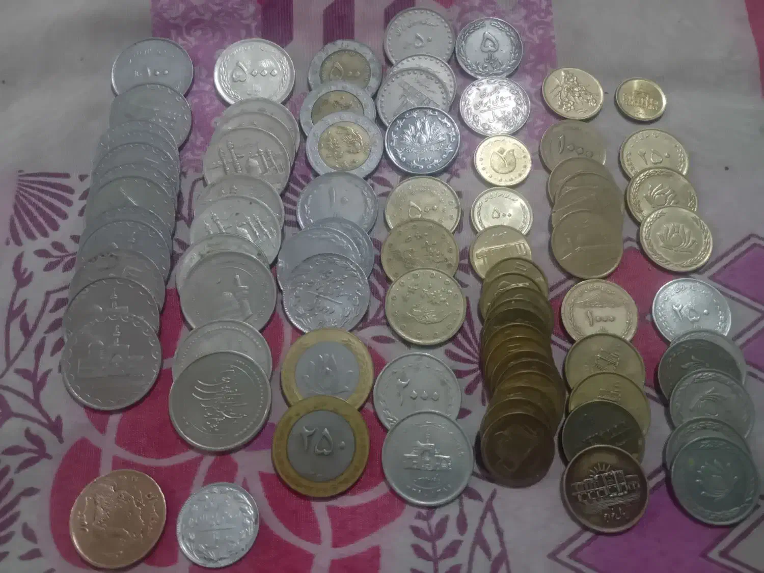 سکه خارجی و جمهوری|کلکسیون سکه، تمبر، اسکناس|جیرفت, |دیوار