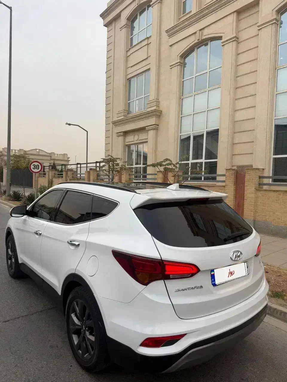 سانتافه 2017|خودرو سواری و وانت|تهران, حافظیه|دیوار