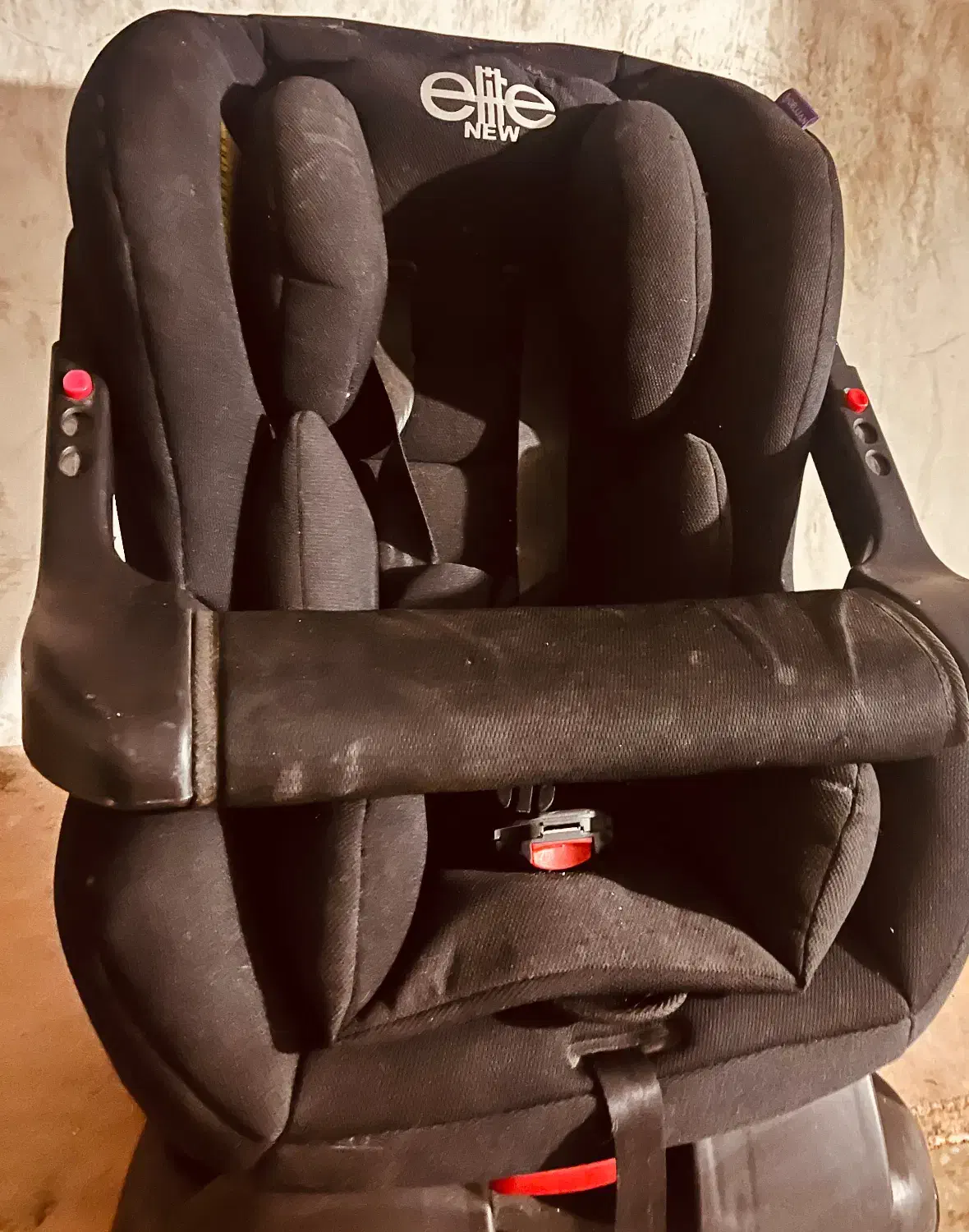 صندلی ماشین کودک|تخت و صندلی بچه|چالوس, |دیوار