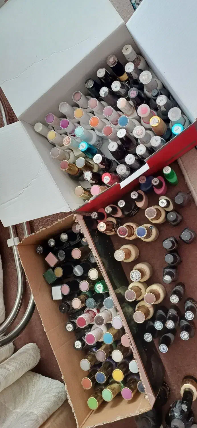 لاک ژل|آرایشگاه و سالنهای زیبایی|سنندج, |دیوار