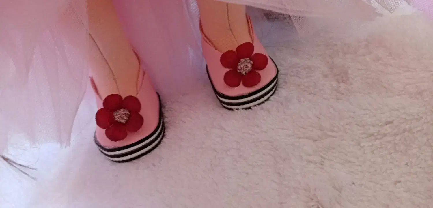 عروسک|اسباببازی|پرند, فاز ۵|دیوار