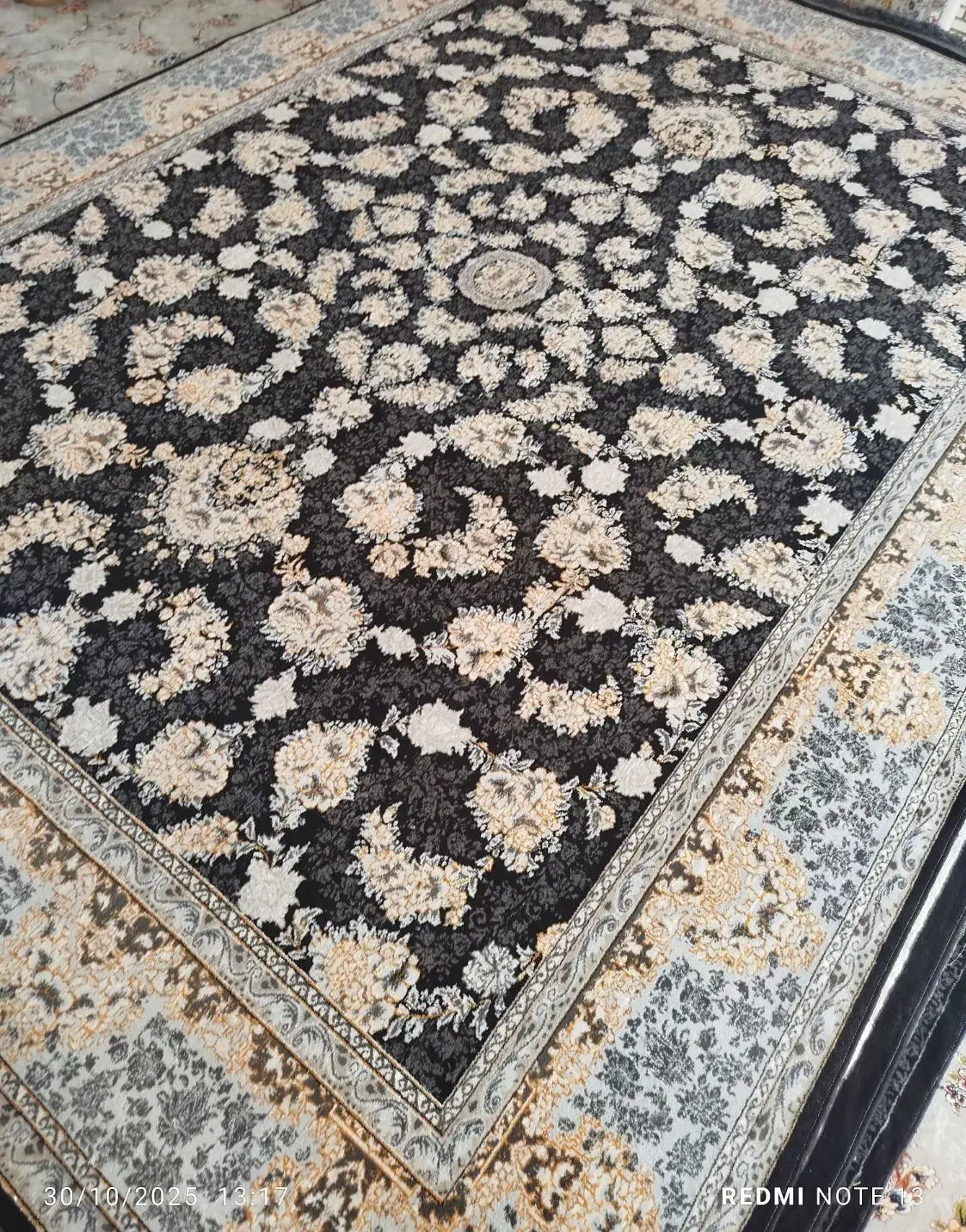 ۴تخته فرش ۱۲متری ۷۰۰شانه با تراکم ۲۵۵۰|فرش|کوهدشت, |دیوار