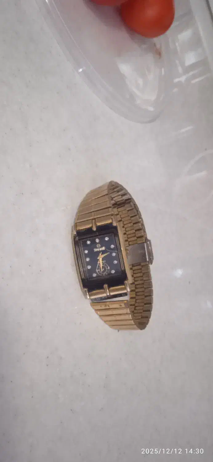 ساعت جاپونی اصل هکاکی شده رنگ ثابت|ساعت|ایلام, |دیوار