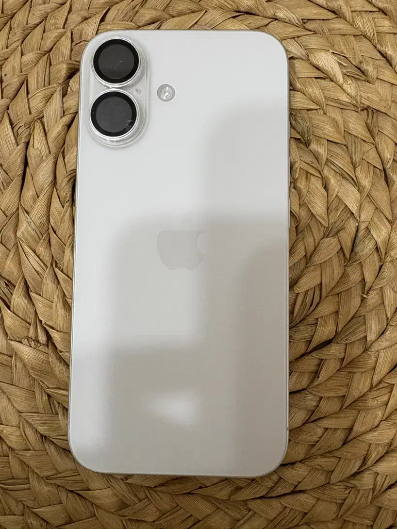 آیفون ۱۶ ۱۲۸ رنگ سفید|موبایل|اهواز, زیتون کارمندی|دیوار