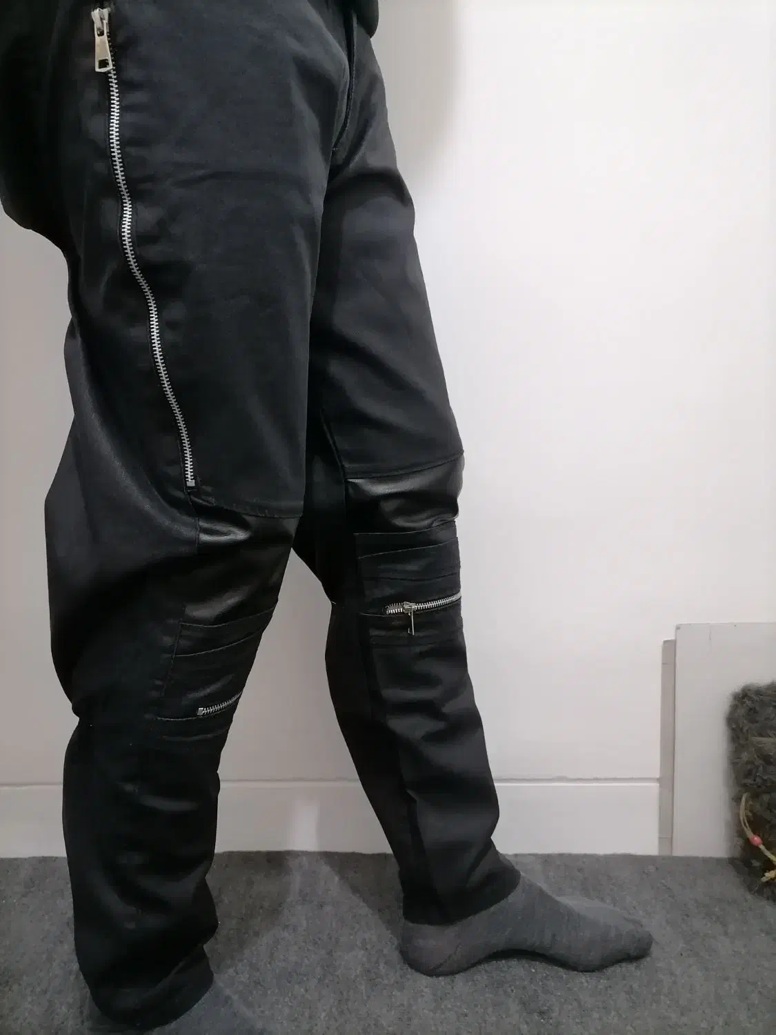 شلوار لی|لباس|بندر کنگان, |دیوار