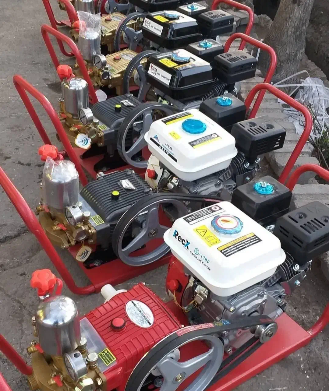 سمپاش فرغونی زنبه ای موتور الگانس وارداتی 7.5 اسب|ماشین‌آلات صنعتی|تهران, شهرک ولیعصر جنوبی|دیوار