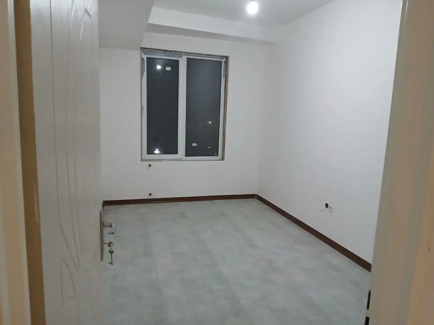 ۹۵متر۲خ/پارکینگ/بخشداری (استخر ارسنجانی)|فروش آپارتمان|رباط‌کریم, رباط‌کریم|دیوار