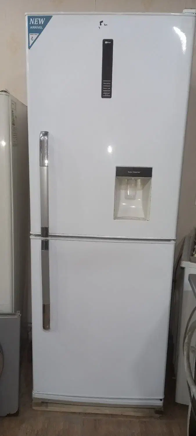 فروش یخچال بسیارتمیز باقیمت مشتری پسند|یخچال و فریزر|مینودشت, |دیوار