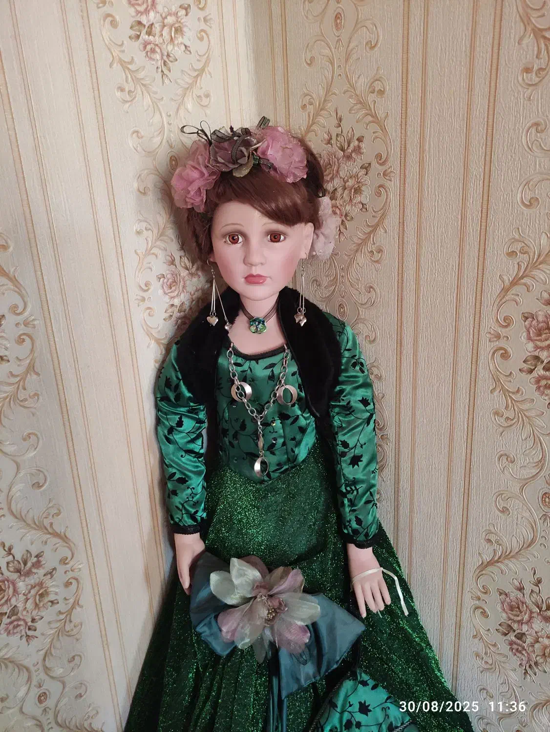 عروسک سرامیکی تزیینی|مجسمه، تندیس، ماکت|مهاجران, |دیوار