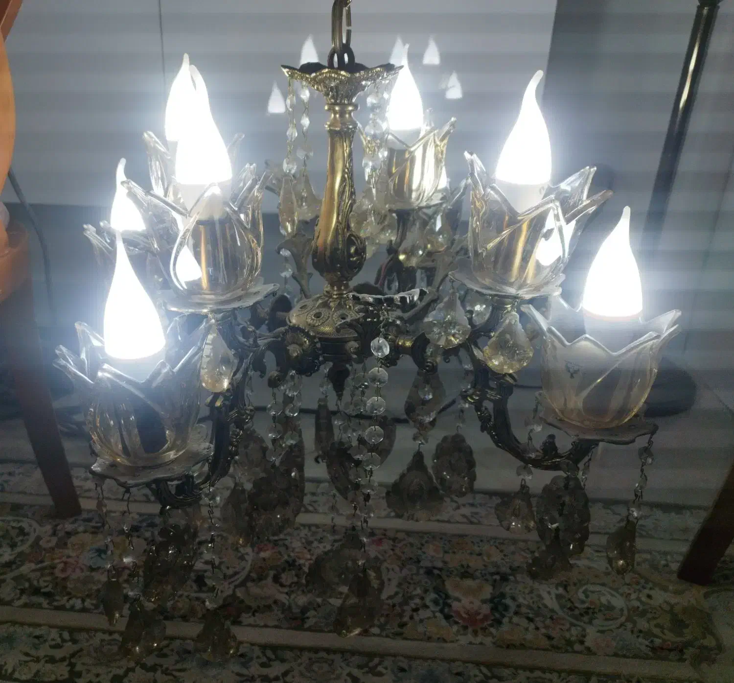 لوستر برنز 8شاخه|لوستر و چراغ آویز|قدس, شهر‌قدس|دیوار