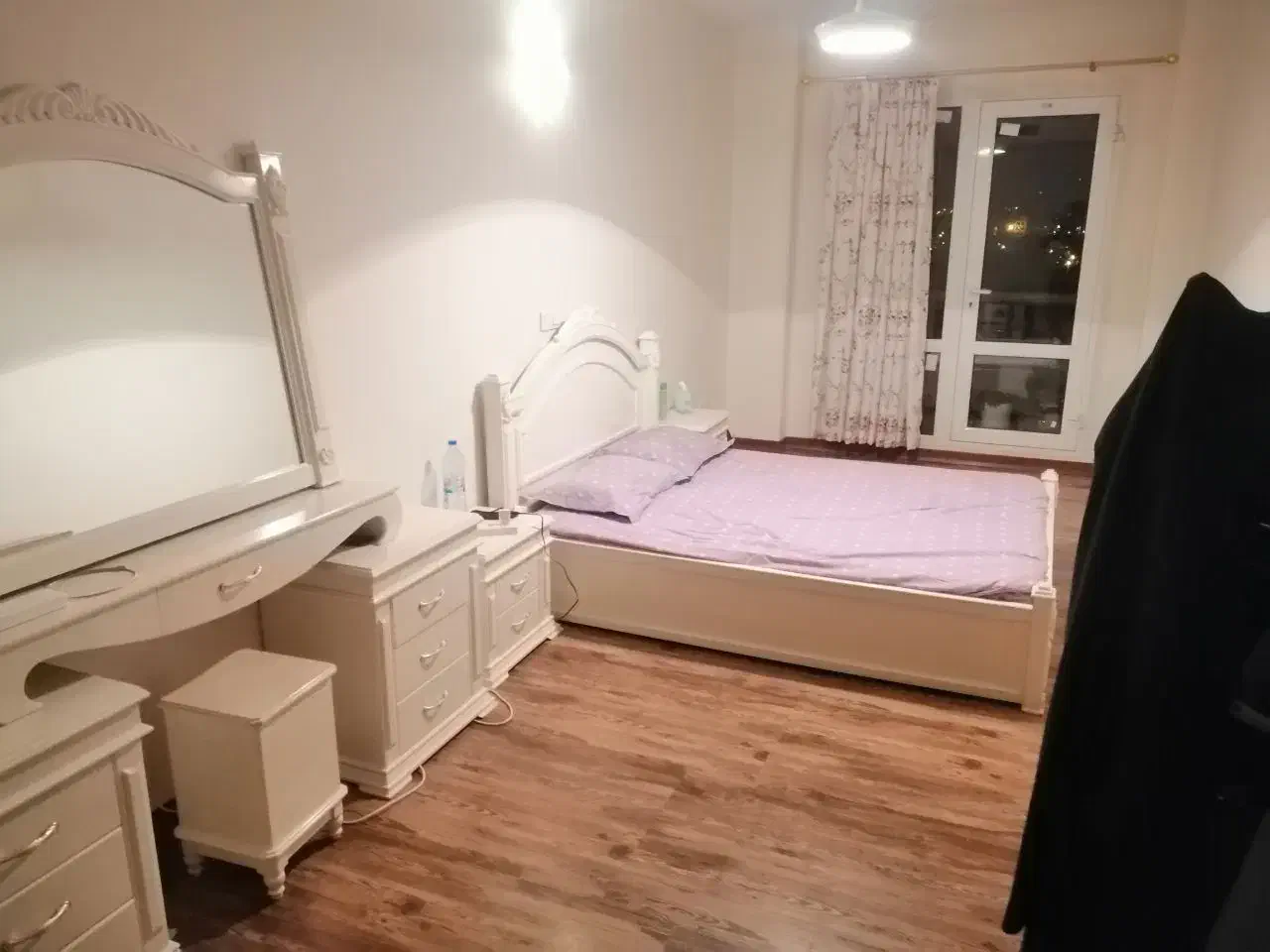 ۱۲۵ متر برج فول امکانات در سایت عقاب  ۲ تراس بزرگ