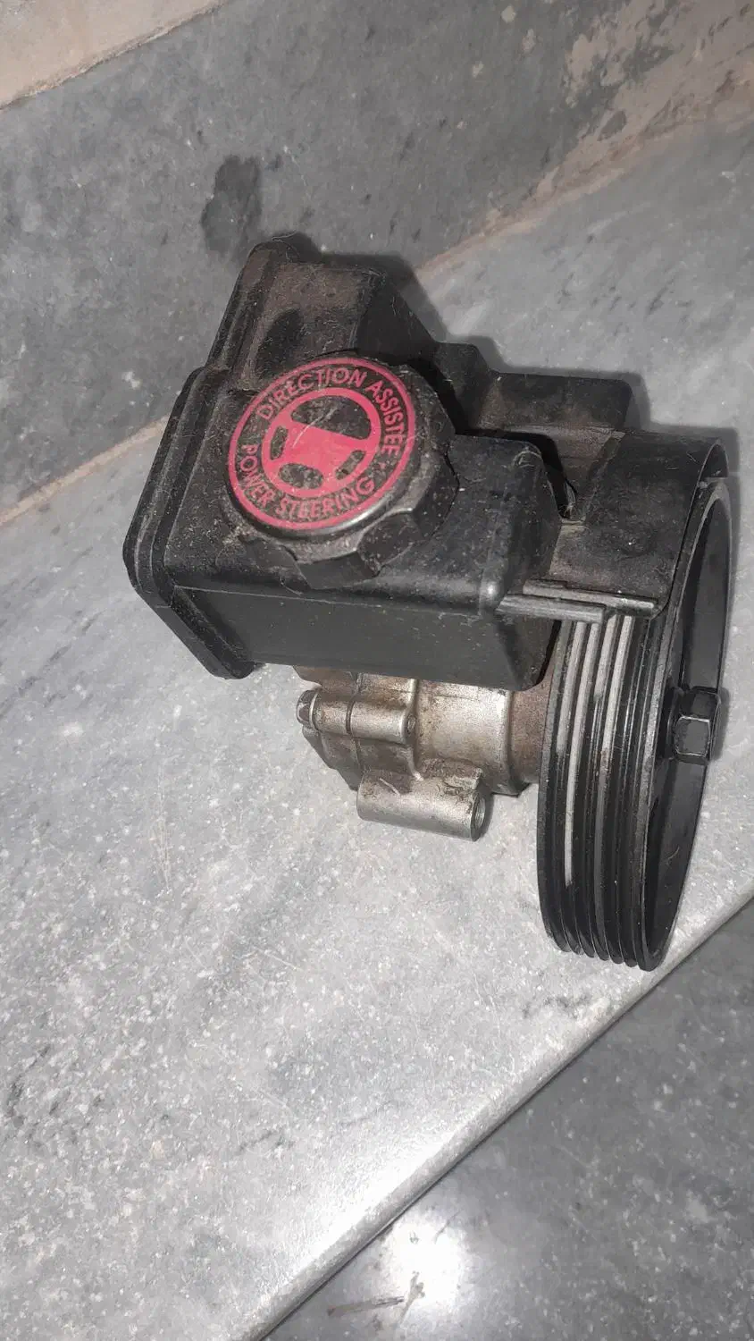 پمپ هیدرولیک ۲۰۶ تیپ دو فابریک در حد نو|قطعات یدکی و لوازم جانبی|مرودشت, نقش رستم|دیوار