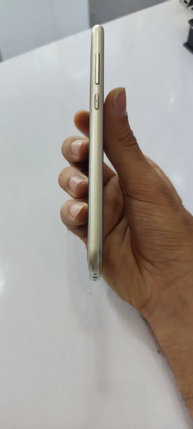 honor8 lite|موبایل|شیراز, پانصد دستگاه ارتش|دیوار