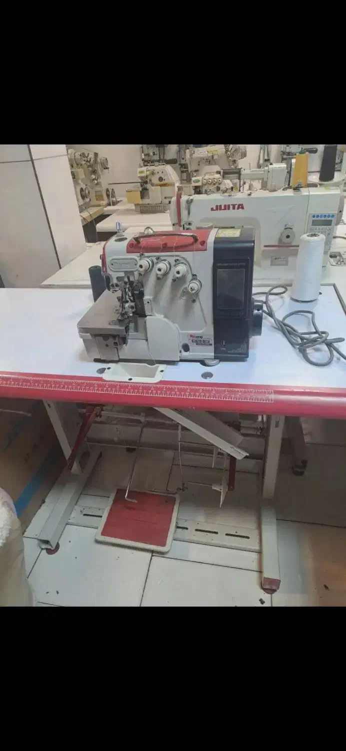 فروشگاه عسکری چرخ خیاطی سردوز ۴ نخ فول اتومات|چرخ خیاطی و ریسندگی|رشت, بازار|دیوار