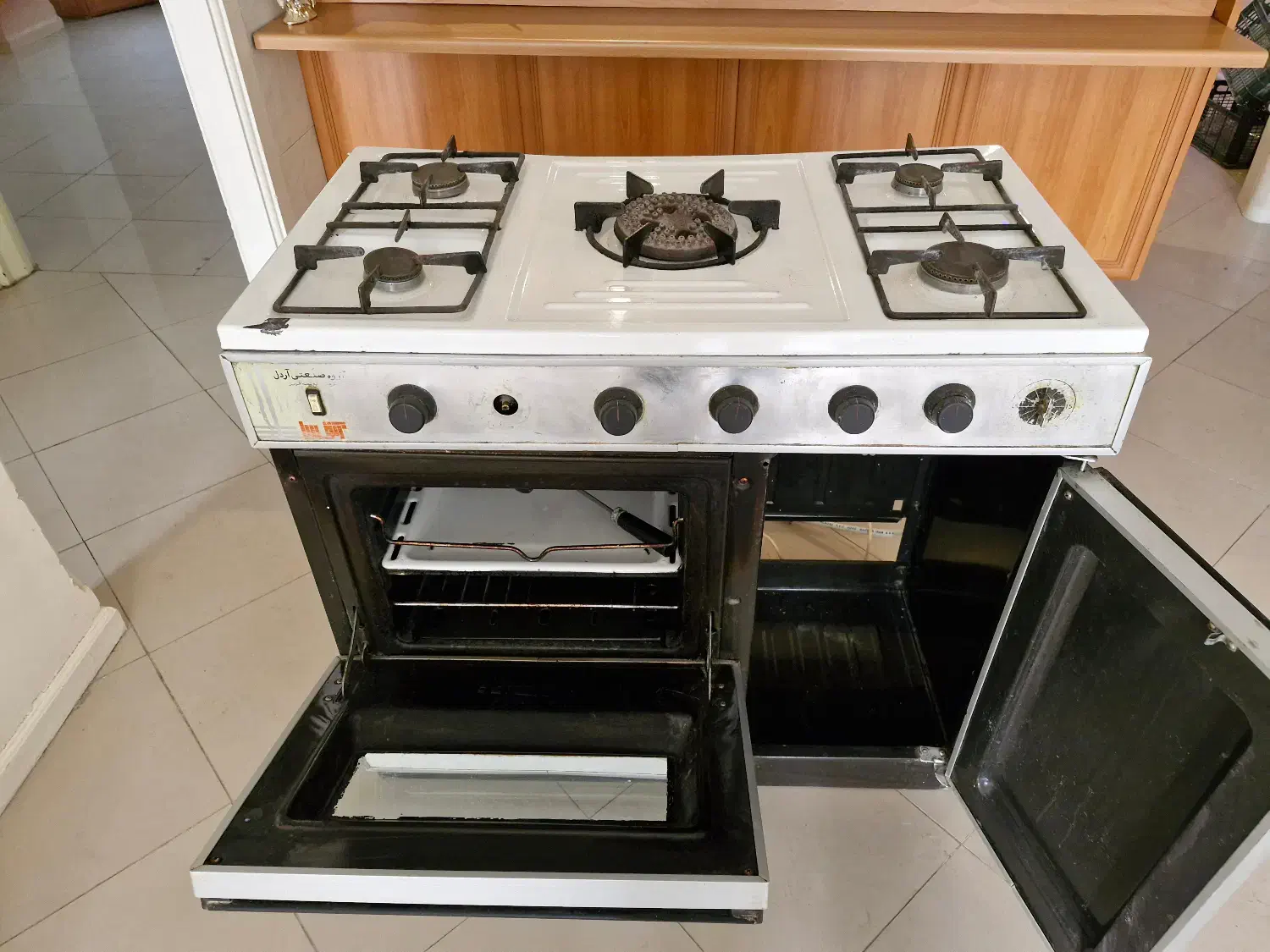 اجاق گاز ۵ شعله فردار و جوجه گردان|اجاق گاز و لوازم برقی پختوپز|تهران, ازگل|دیوار