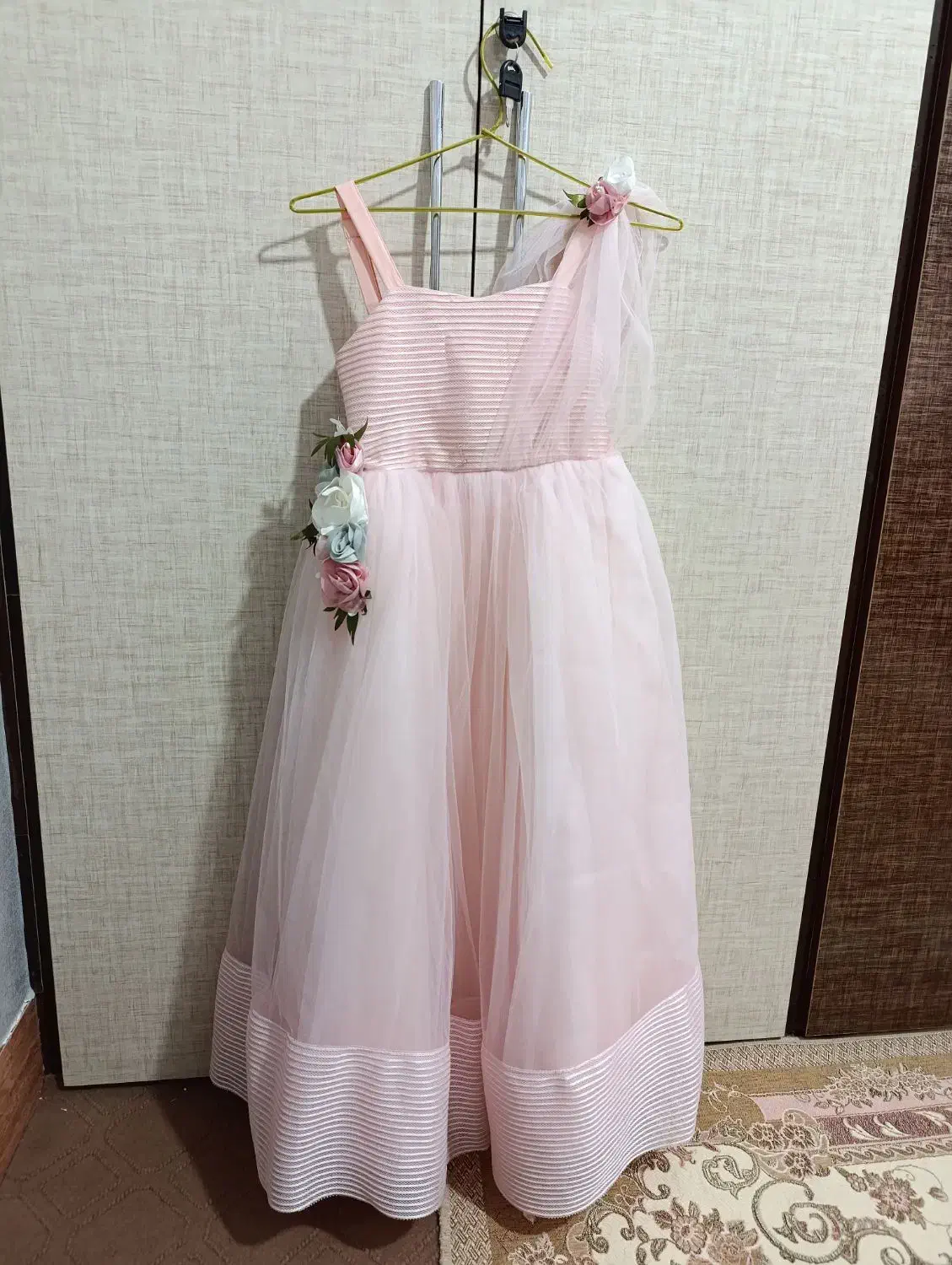 لباس مجلسی برای ۸سال|لباس|شاهینشهر, گزبرخوار|دیوار