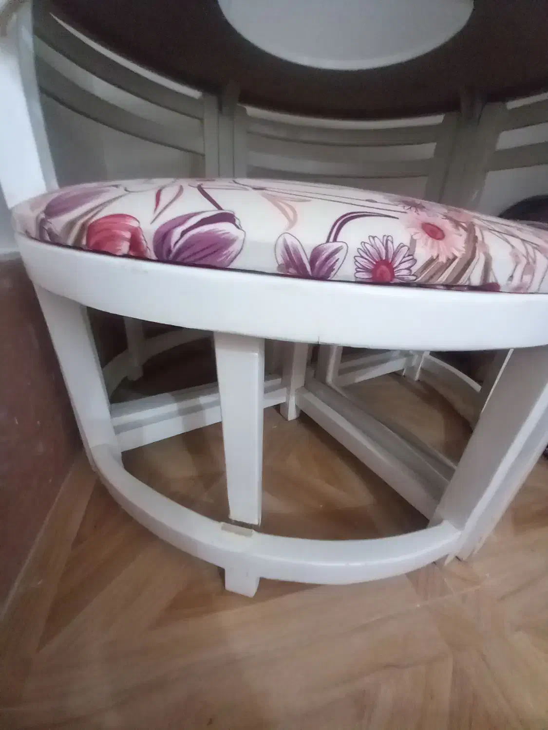 غذاخوری کم جا|میز و صندلی غذاخوری|مشگین شهر, |دیوار