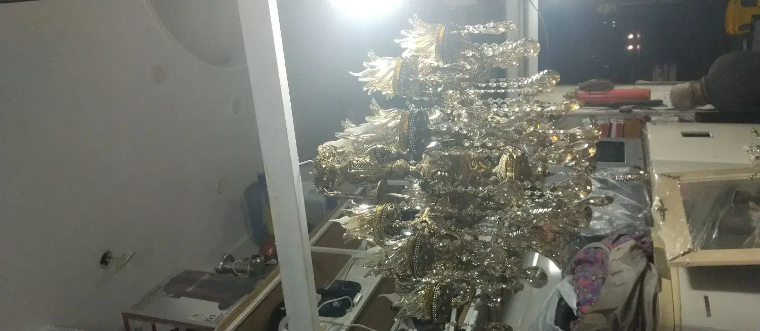 لوستر برنجی|لوستر و چراغ آویز|اسلام‌شهر, شهرک واوان|دیوار