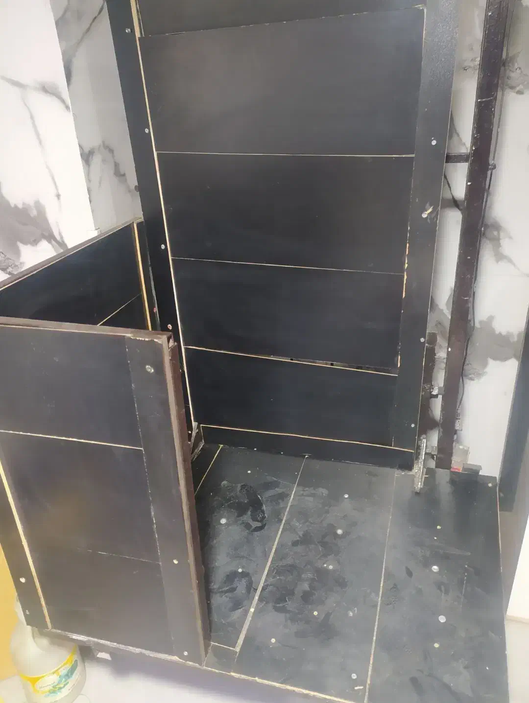 بالابر تک فاز|ماشین‌آلات صنعتی|سمنان, |دیوار