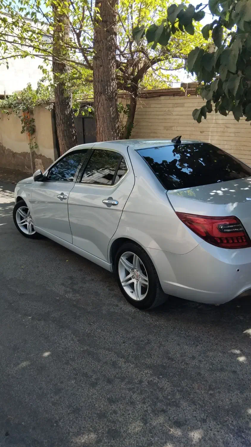 دنا پلاس اتومات توربو|خودرو سواری و وانت|محلات, |دیوار