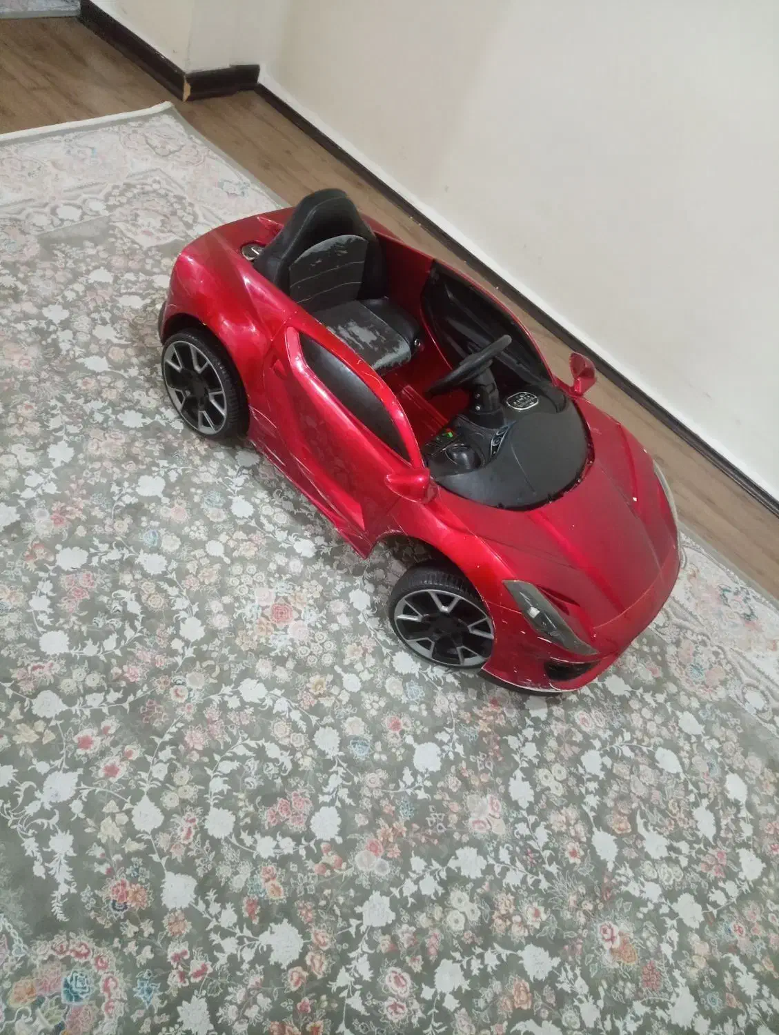 ماشین شارژی|اسباببازی بچه|تهران, آذربایجان|دیوار