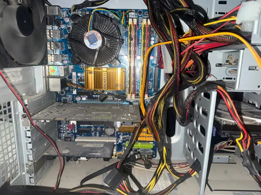 کامپیوترخانگی|رایانه رومیزی|تهران, شهر زیبا|دیوار