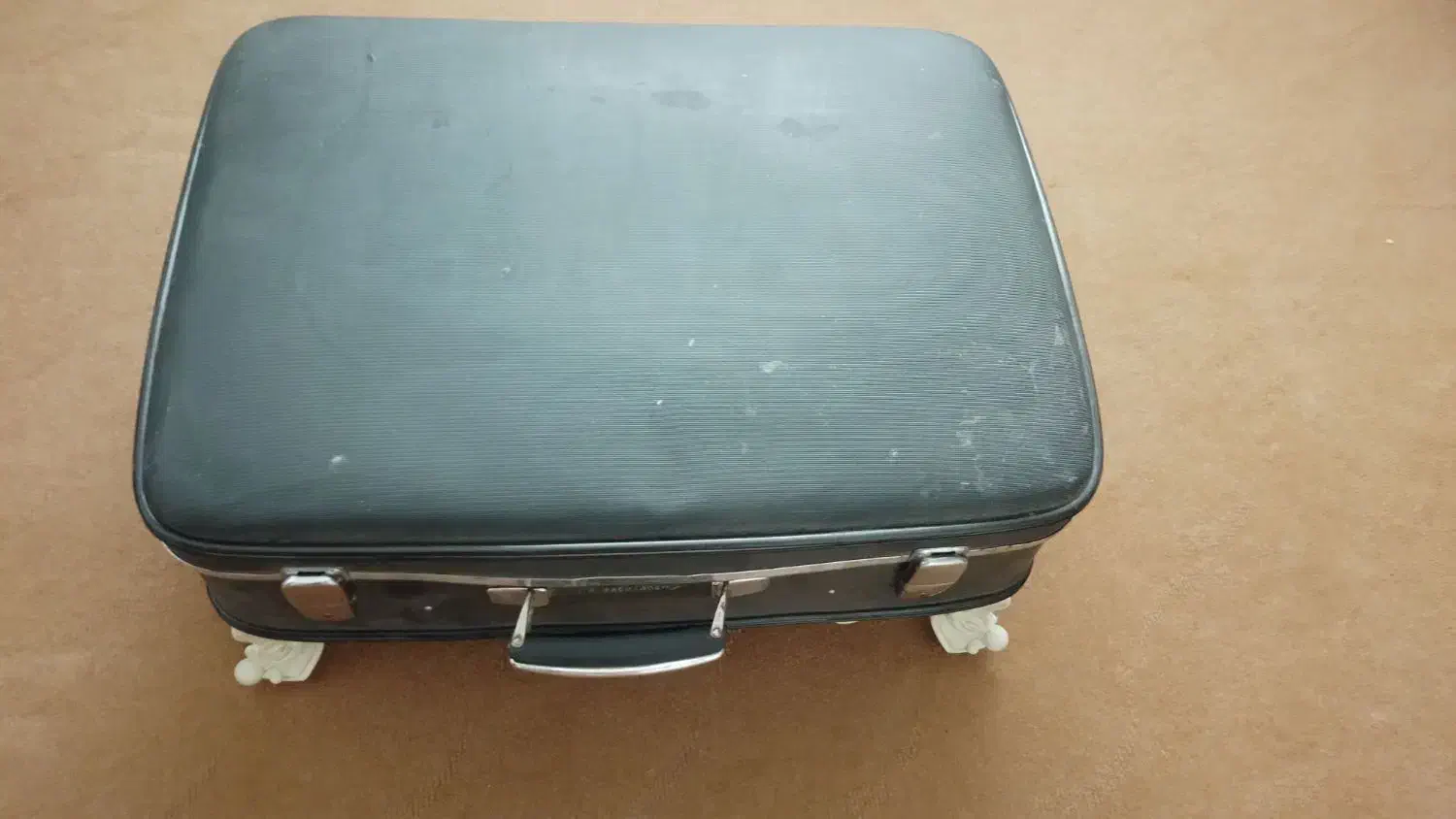 چمدان قدیمی|صنایع دستی و سایر لوازم تزئینی|اردبیل, |دیوار