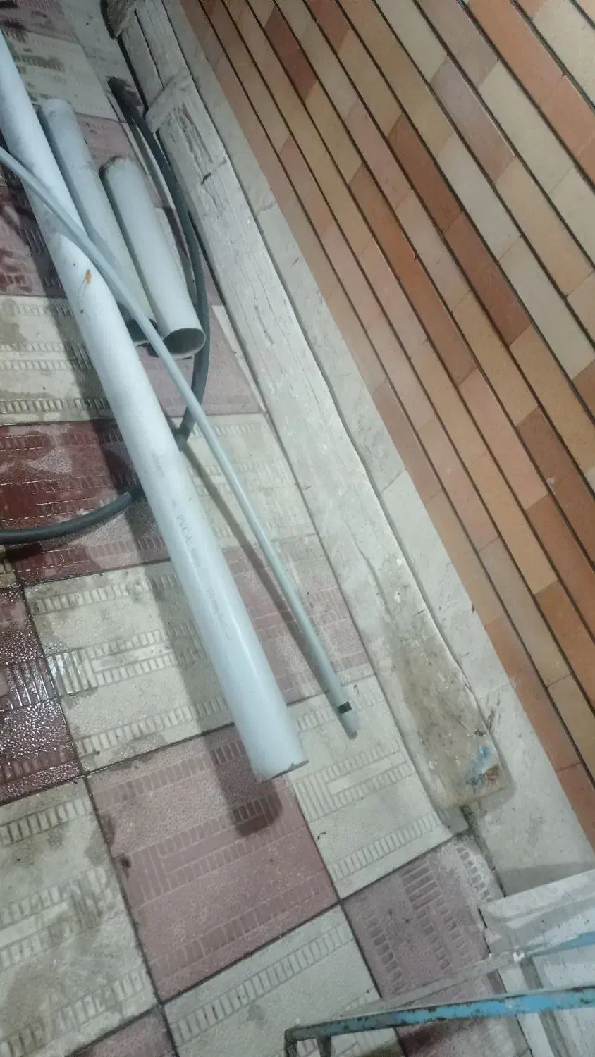 تخته زیرپایی و بشکه ابی چهارپایه فلزی سنگین|مصالح و تجهیزات ساختمان|تبریز, |دیوار