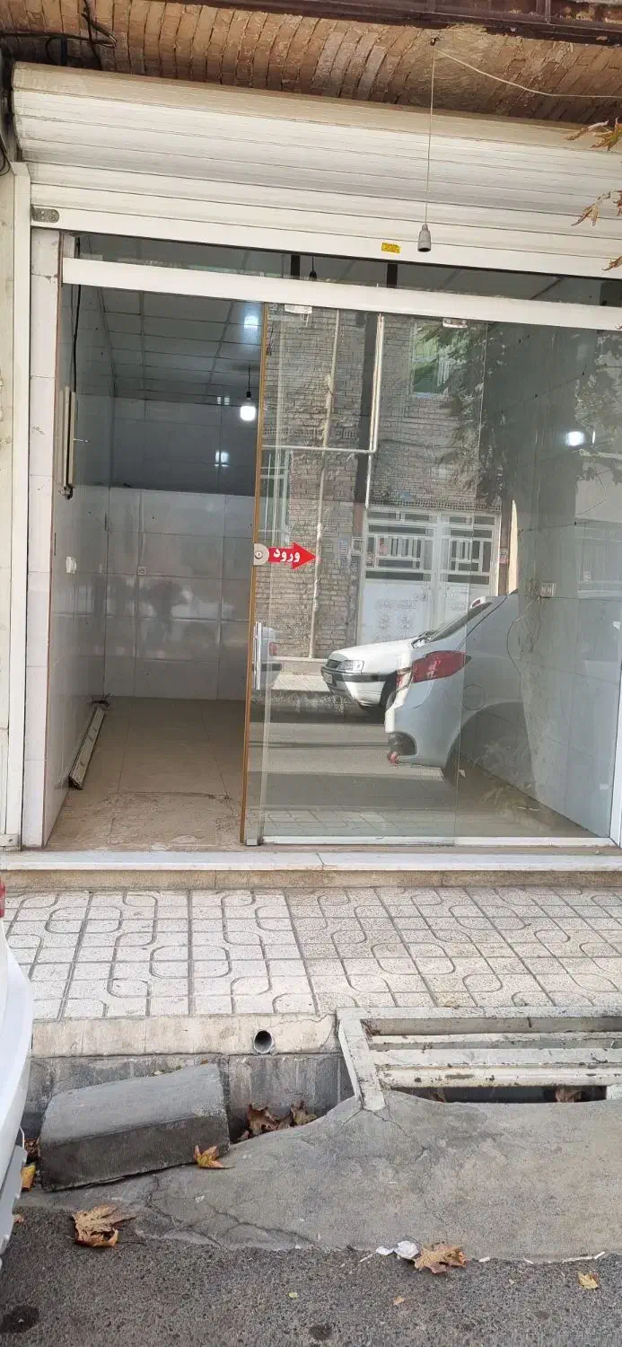 مغازه ۲۲ متری خیابان اصلی قائمیه|اجارهٔ مغازه و غرفه|اسلامشهر, شهرک قائمیه|دیوار