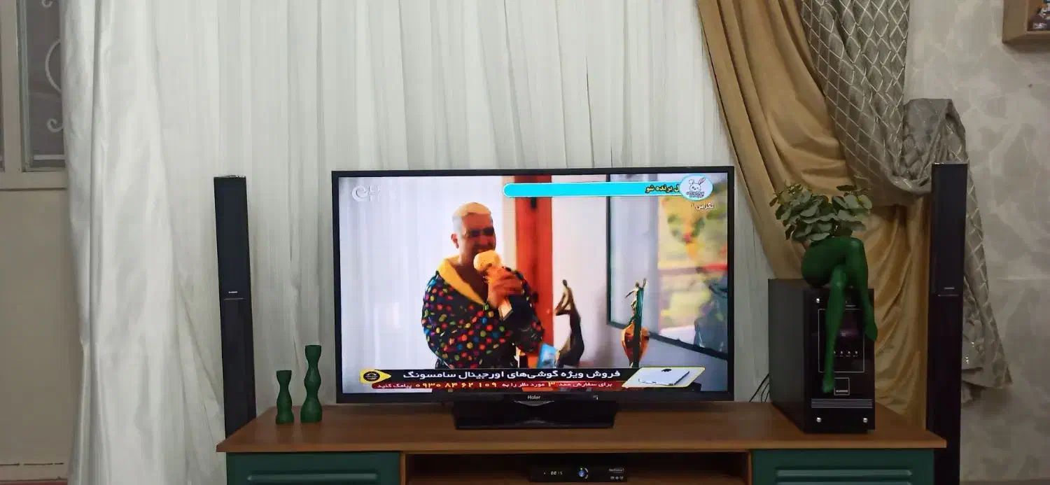 تی وی LED|تلویزیون و پروژکتور|پیرانشهر, |دیوار