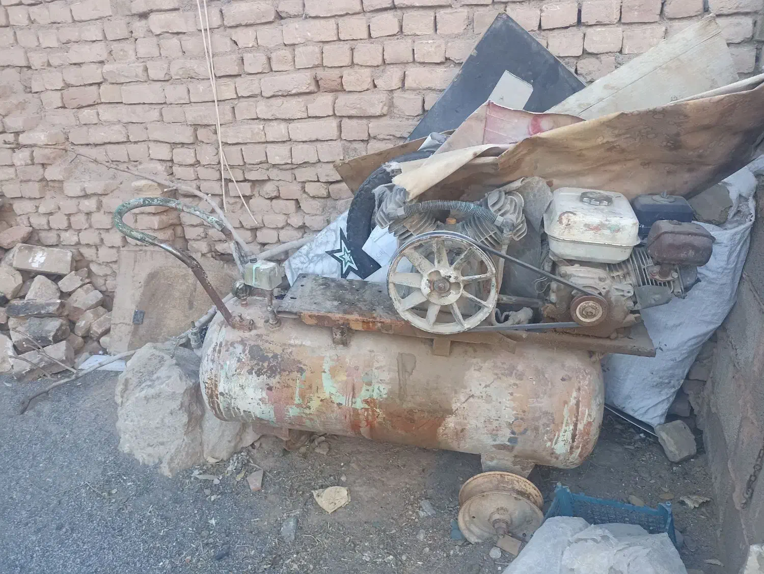 پمپ باد 250 هندلی|ماشین‌آلات صنعتی|خوشاب, |دیوار