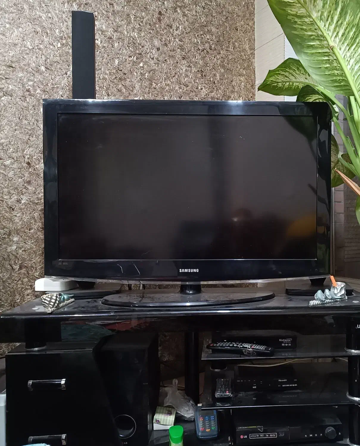 تلویزیونLsd|تلویزیون و پروژکتور|خمینی‌شهر, |دیوار