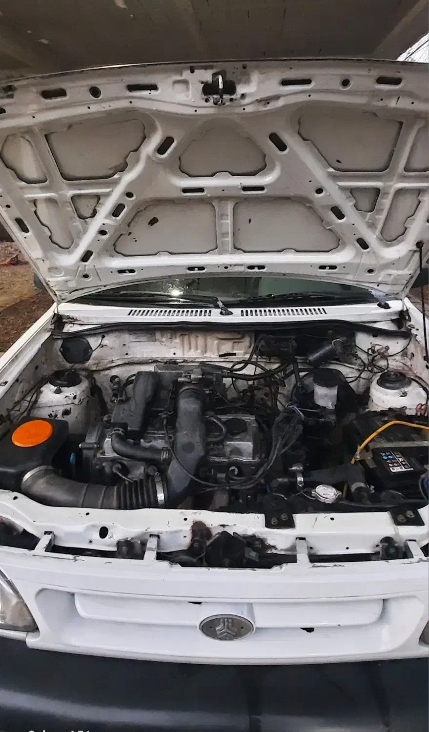 پراید ۸۶ سفید شاستی تعویض به علت ترک و پوسیدگی|خودرو سواری و وانت|سورک, |دیوار