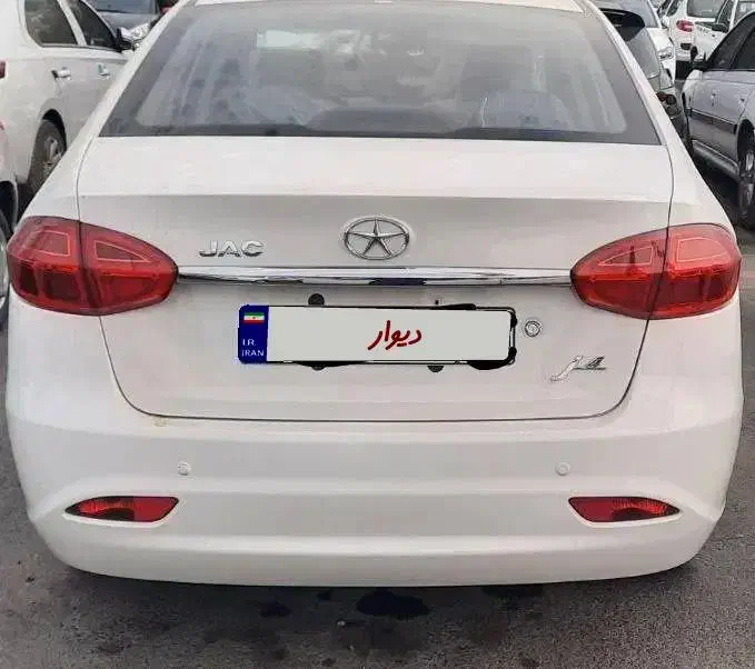 جک جی ۴ J4 سفید صفر خشک ۱۴۰۲|خودرو سواری و وانت|یزد, |دیوار
