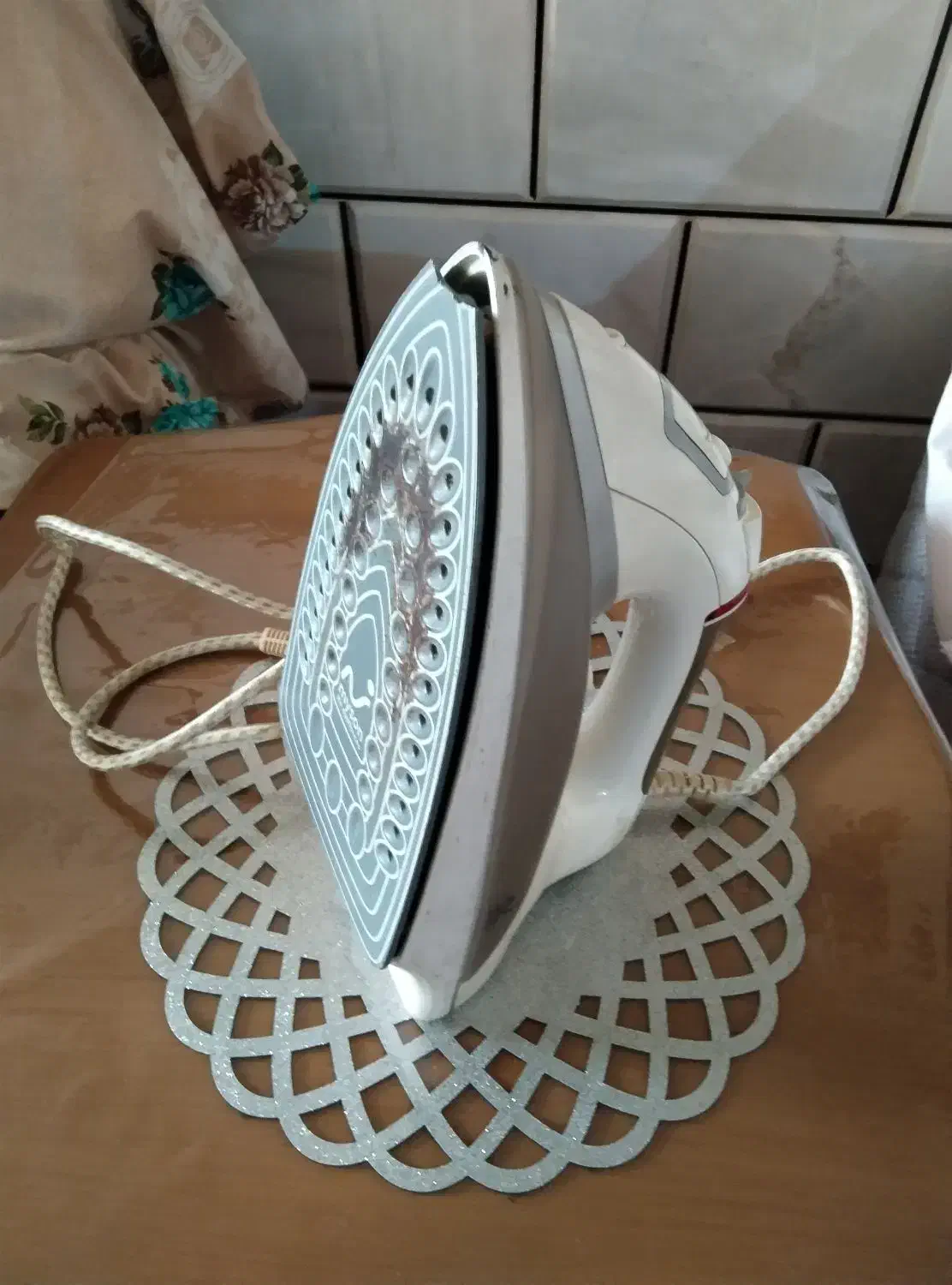 اتو سالم|اتو و لوازم اتو|کنگاور, |دیوار