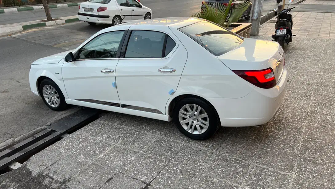 دنا پلاس ۱۳۹۸ تیپ۲ چهارچرخ دیسک سفارش آپکو|خودرو سواری و وانت|تهران, شهید رجایی|دیوار