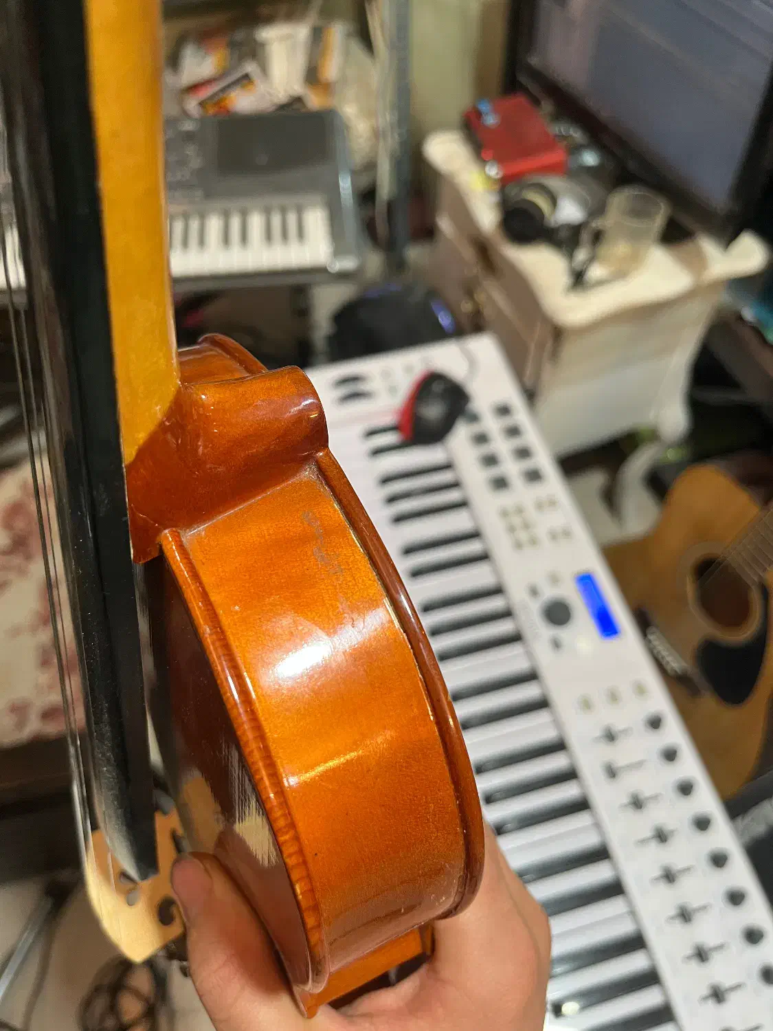 ویولن|ویولن|اراک, |دیوار