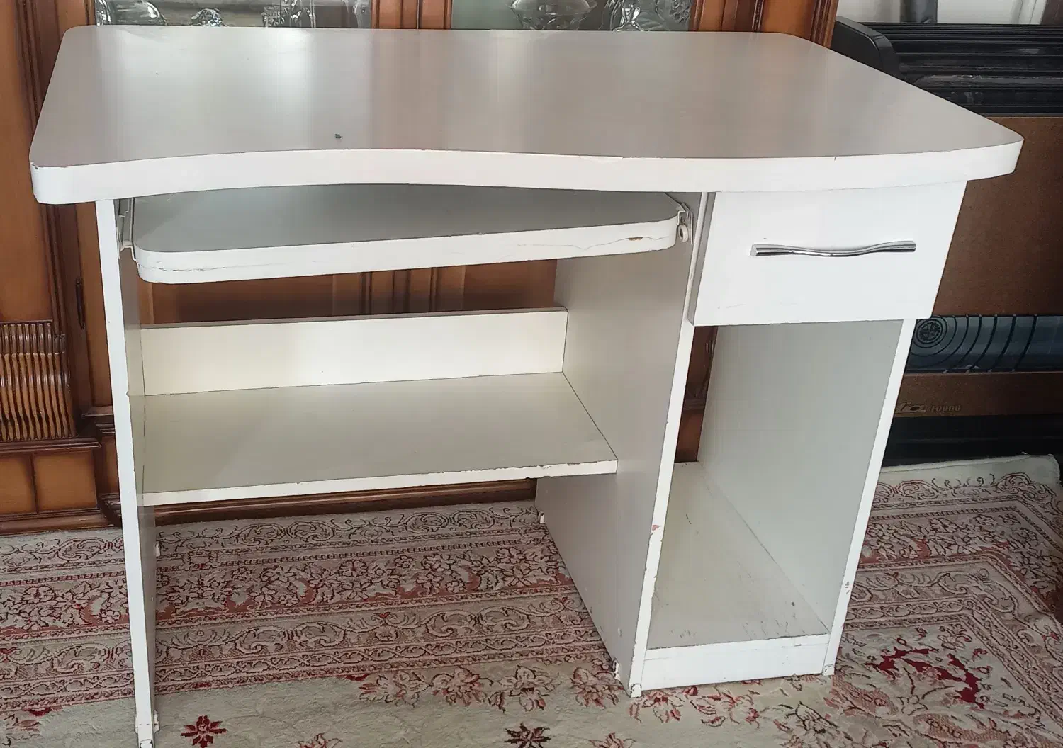 میزکامپیوترو تحریر سفید|میز تحریر و کامپیوتر|قزوین, |دیوار