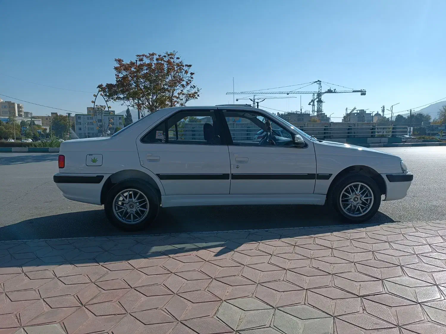 پارس سیمی 402|خودرو سواری و وانت|خرم‌آباد, |دیوار