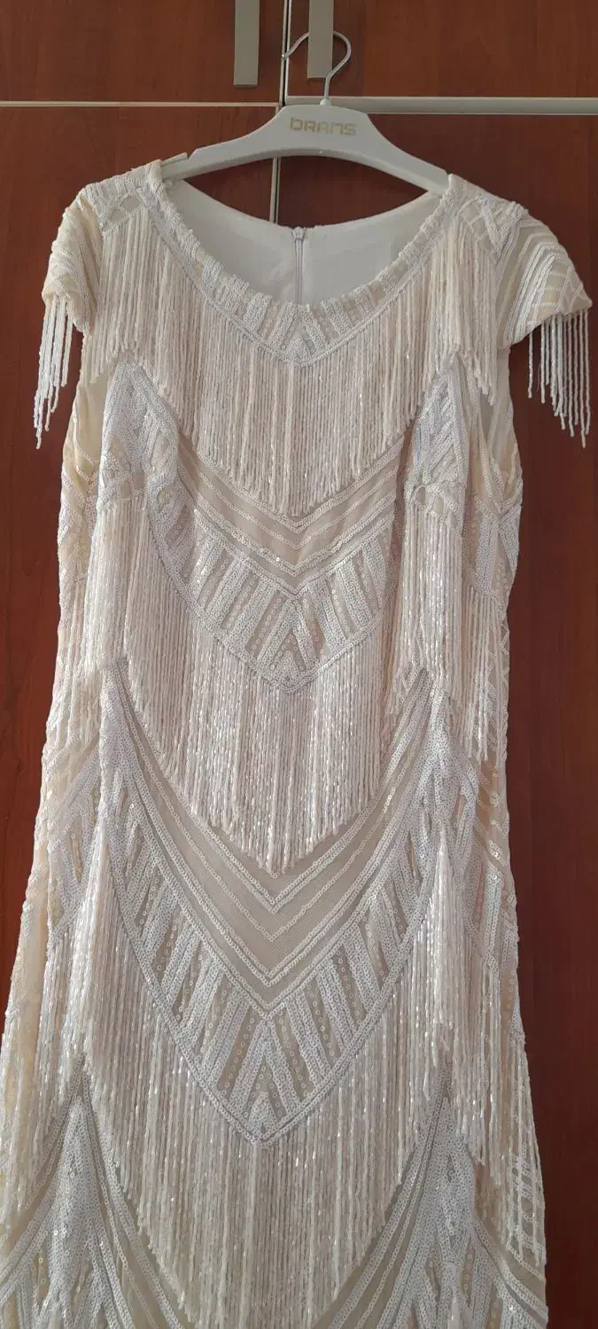 لباس مجلسی|لباس|شاهین دژ, |دیوار