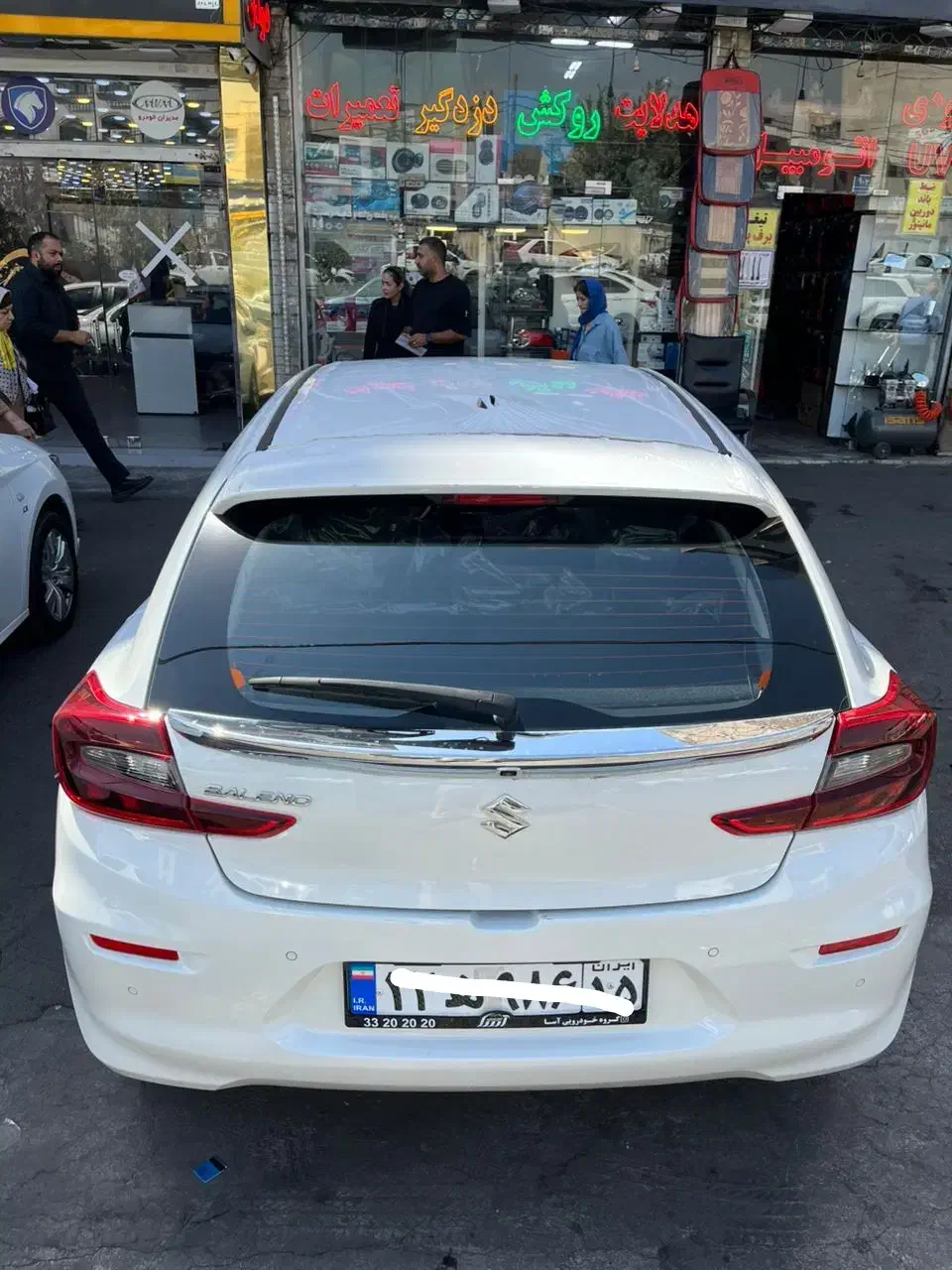 سوزوکی بالنو مشکی سفید صفر خشک Baleno مدل۱۴۰۴|خودرو سواری و وانت|تهران, صادقیه|دیوار