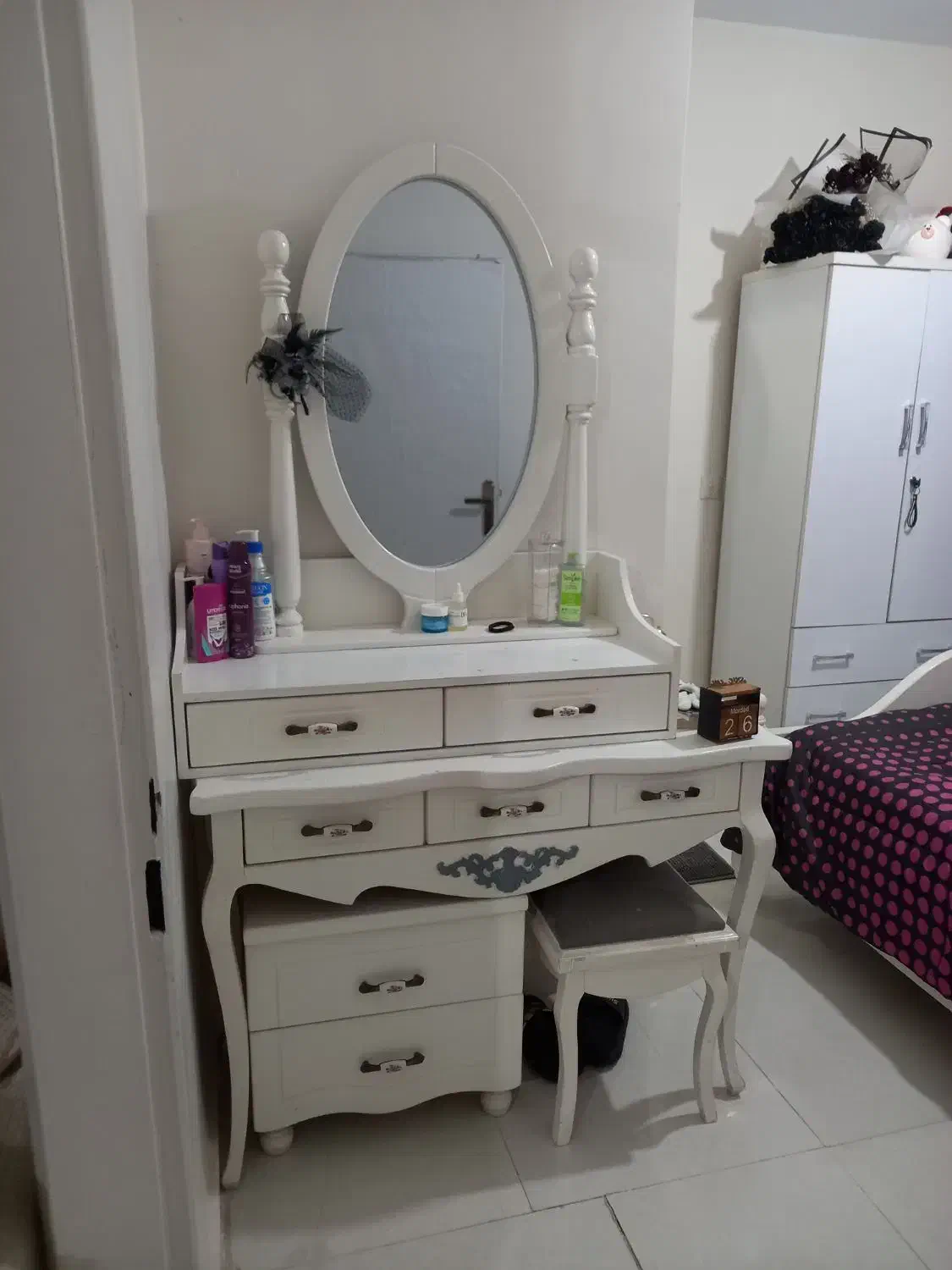 سرویس خواب یک و نیم نفره تت خواب چوبی دخترونه|تخت و سرویس خواب|کرج, حیدرآباد|دیوار