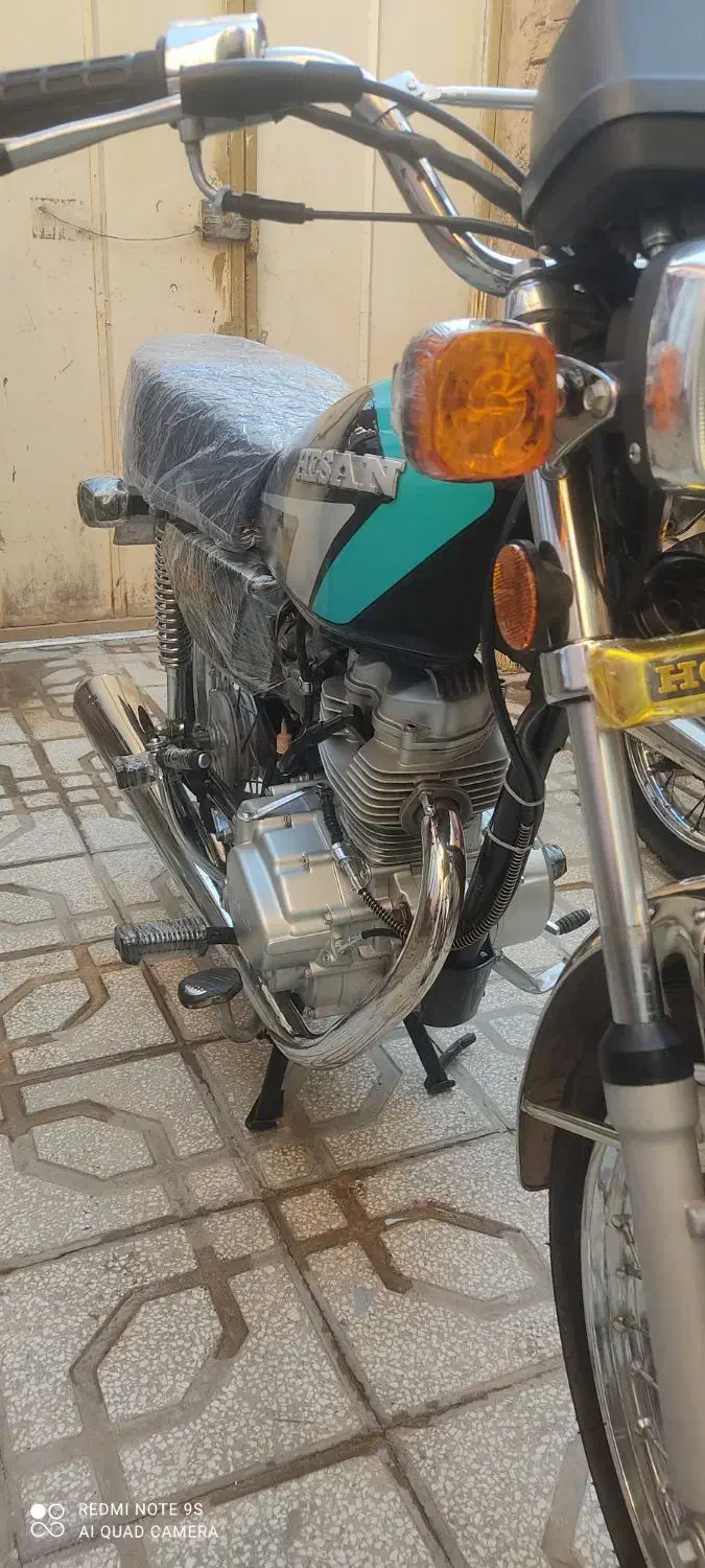 هندا۱۲۵|موتورسیکلت|سبزوار, پاسداران|دیوار