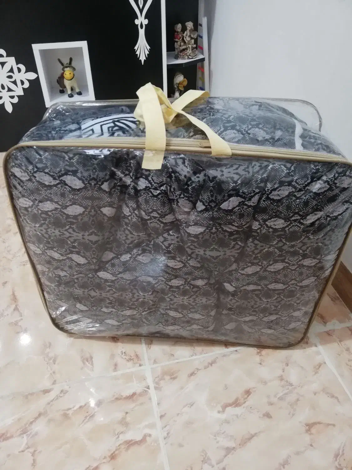 روتختی یک نفره|سرویس روتختی|صومعه‌سرا, |دیوار