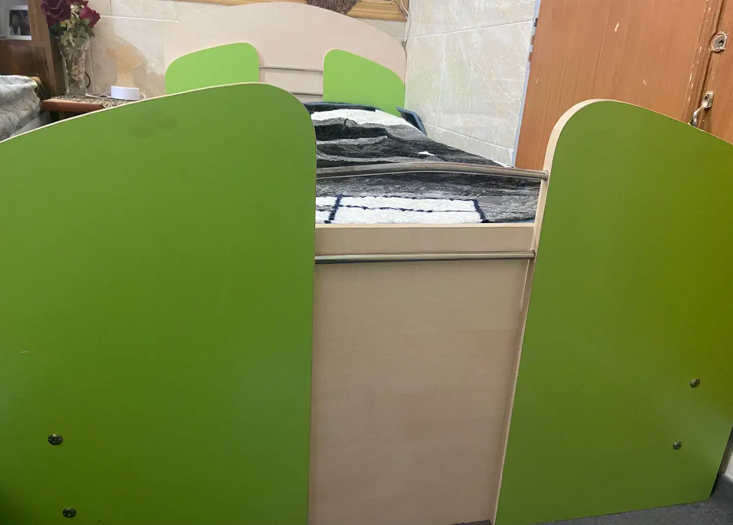 سرویس خواب نوجوان|تخت و سرویس خواب|یزد, |دیوار