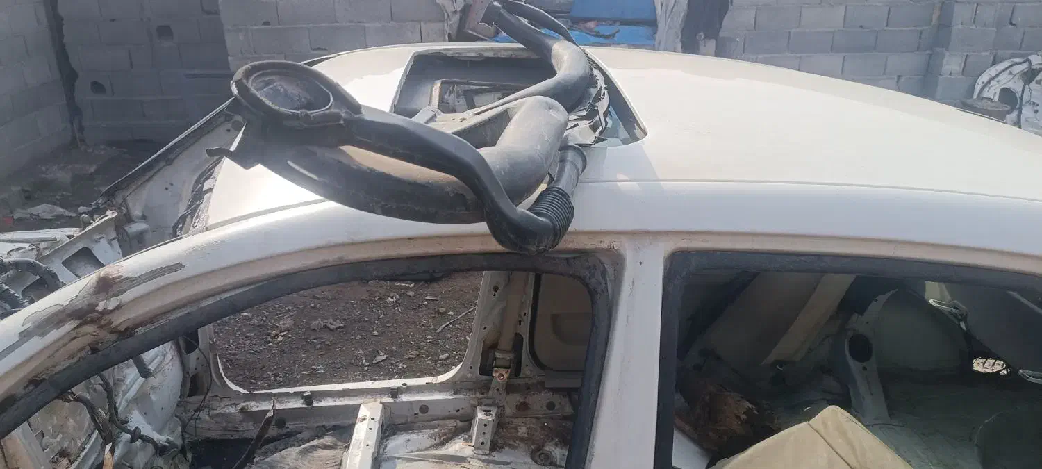 لیفان ۶۲۰ ۱۸۰۰ تصادفی|خودرو سواری و وانت|مشهد, علی آباد|دیوار