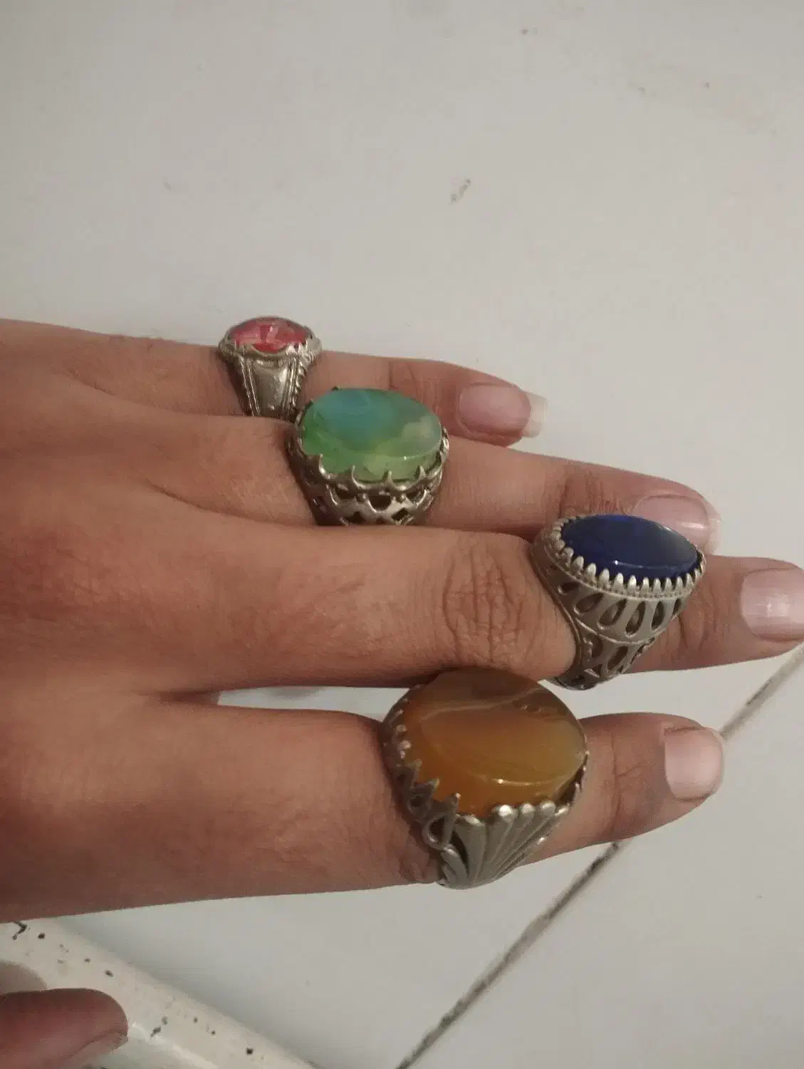 انگشتر|بدلیجات|هشتگرد, فاز ۷ مهستان|دیوار