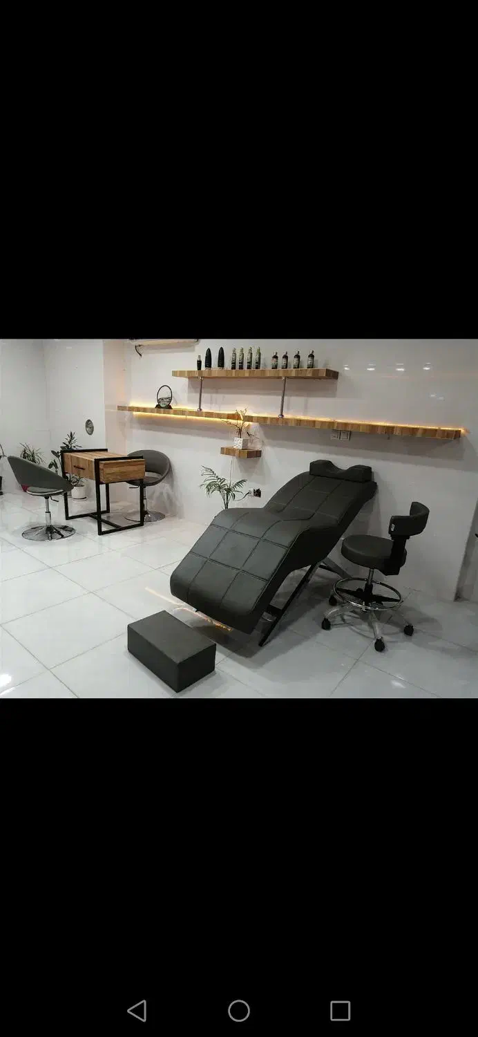 فروش صندلی و تجهیزات ارایشگاه|حراج|قیروکارزین, |دیوار